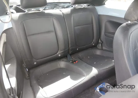 2012 Volkswagen Beetle 2.5L из США, поврежденный, VIN 3VWJX7AT6CM656610